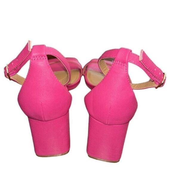 Nordstrom Rack Pink Sandals(Size 8M) - Picture 8 of 9